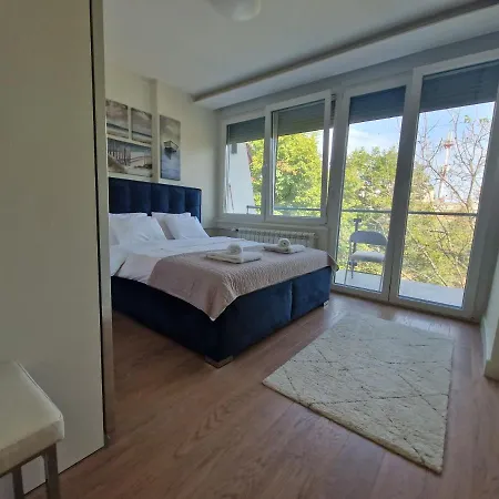 Apartmán Royal Sava River Blok 70